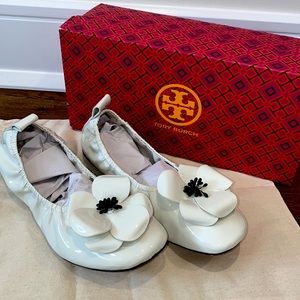 Tory Burch Flower Flats